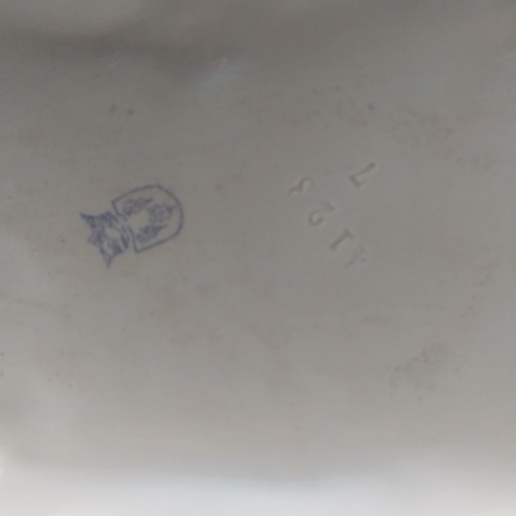 Antique cherubs with fruit garland bowl. By Von Schierholz. - Picture 6 of 6